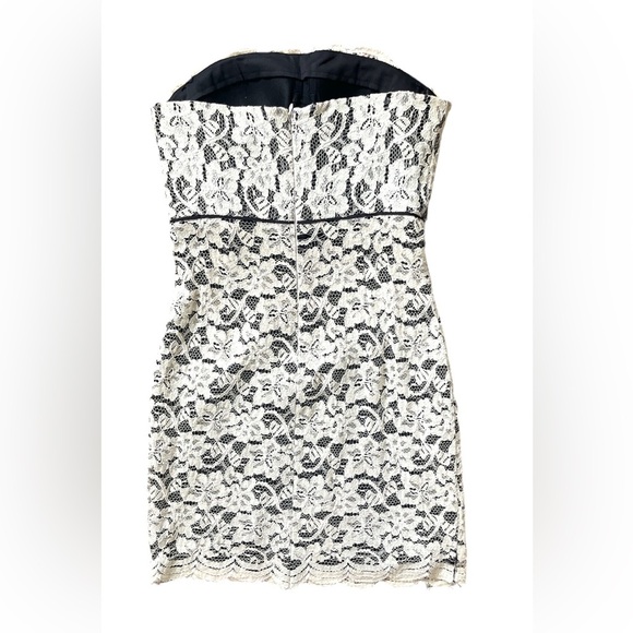Diane von Furstenberg Walker Two Toned Lace Ivory Black Mini Dress-Size 4 - Picture 3 of 11